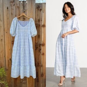 Light Blue and White Floral Puff-Sleeve “Adalee” Maxi Dress 🌿